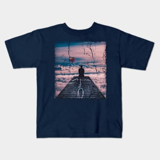 alone! Kids T-Shirt